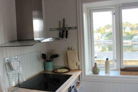Koselig Hus Naert Havet I Lofoten, คาเบลว็อก ภายนอก รูปภาพ
